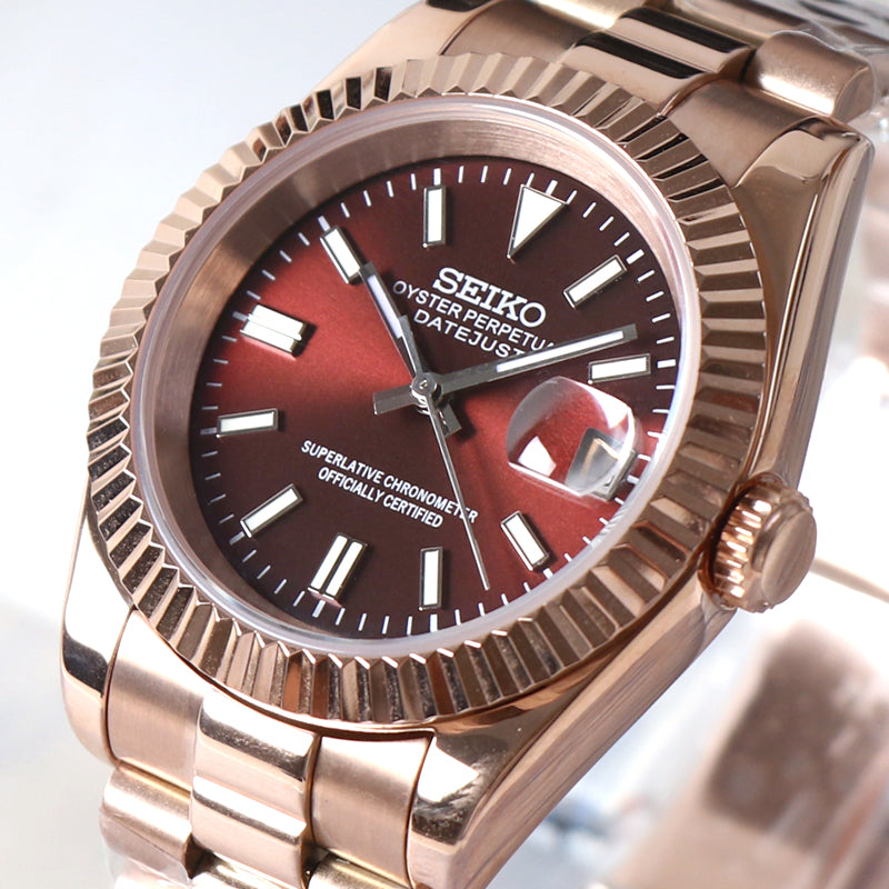 Seiko Mod Day-Just Rose Gold “Burgundy” Automático NH35 – Presidential Steel Premium