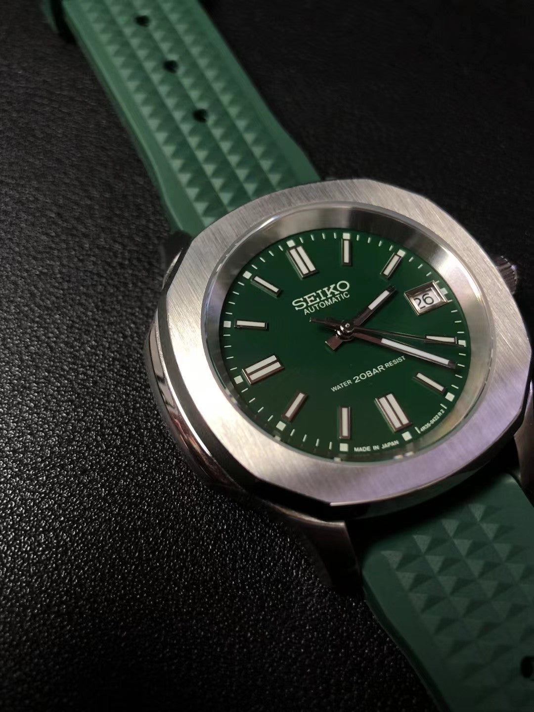 Sport Classic Automático – Green Dial Rubber NH35
