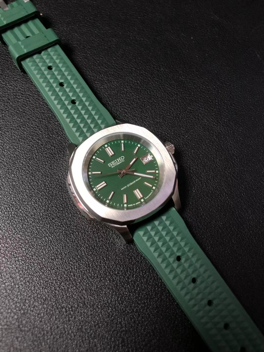 Sport Classic Automático – Green Dial Rubber NH35
