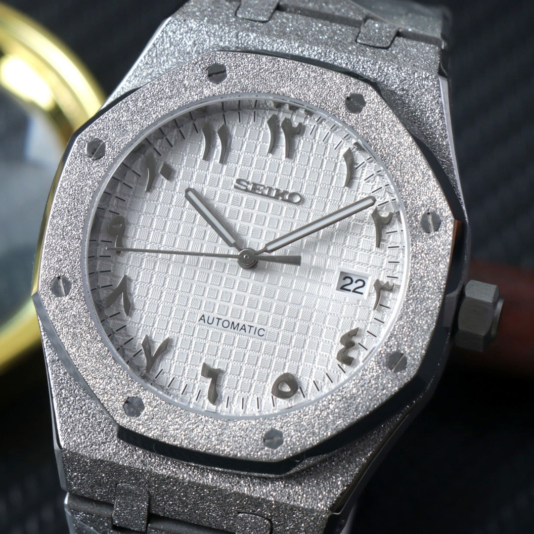 Octagonal Sport Automatic Silver Textured – 41mm
