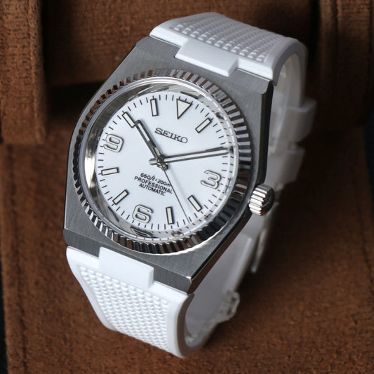 Integrated Sport Automatic White Dial – NH35