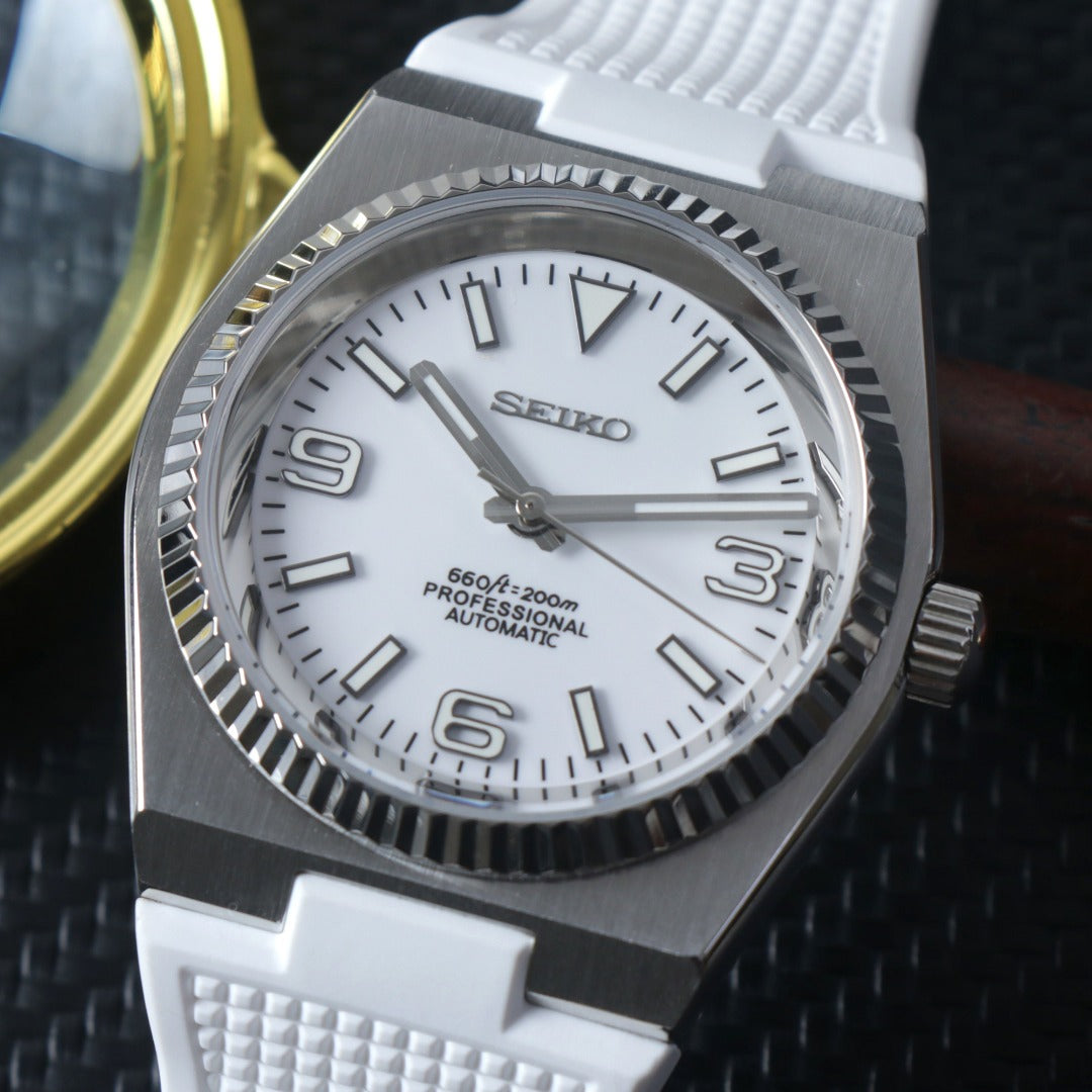 Integrated Sport Automatic White Dial – NH35