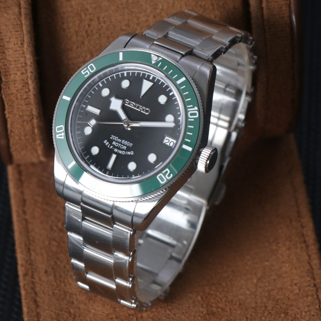 Classic Diver Automático Green Bezel – NH35