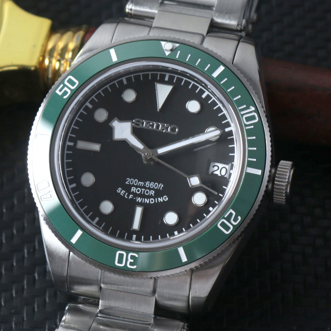 Classic Diver Automático Green Bezel – NH35