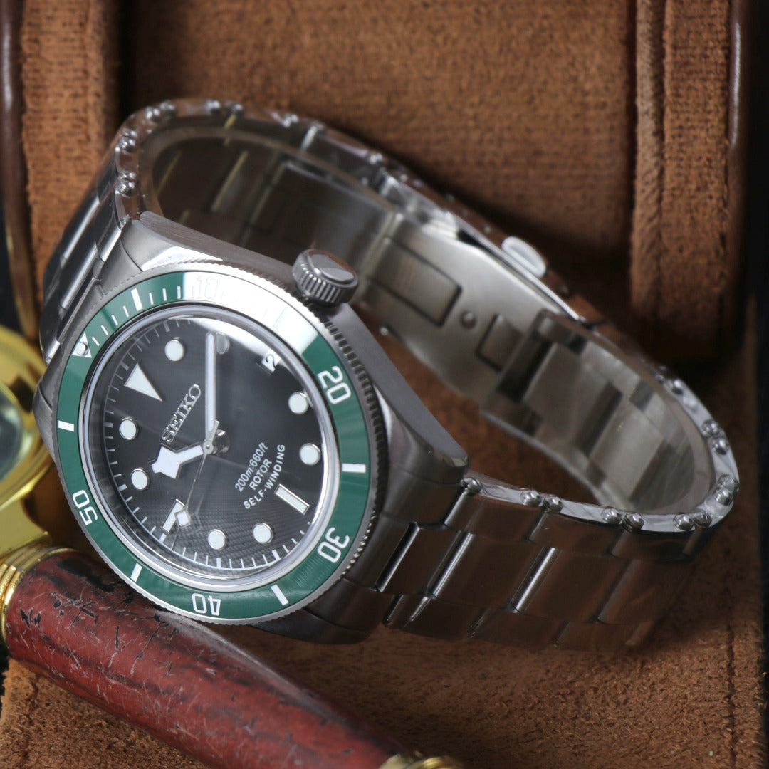 Classic Diver Automático Green Bezel – NH35