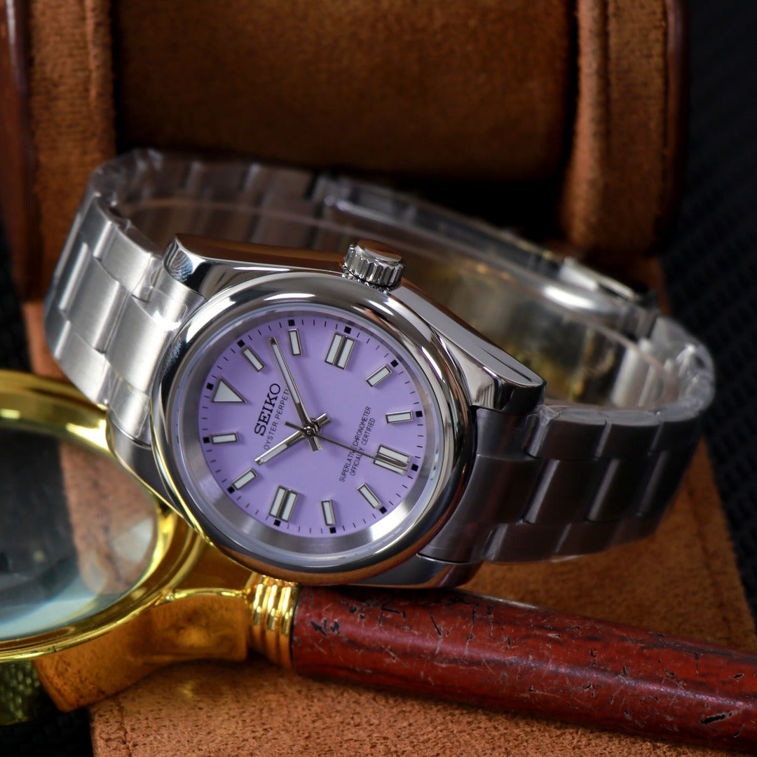 Classic Lavender Dial – Reloj Automático Elegante