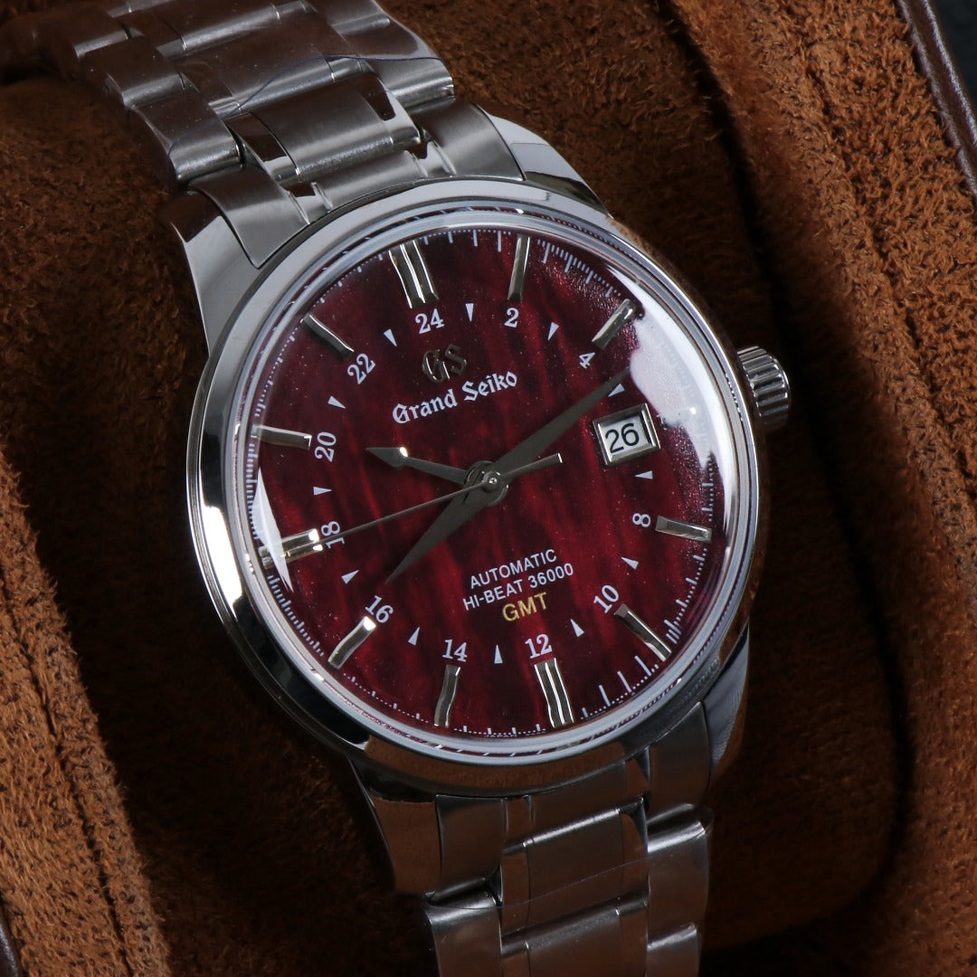 GMT Heritage Red Dial – Automático Luxury Sport 40 mm