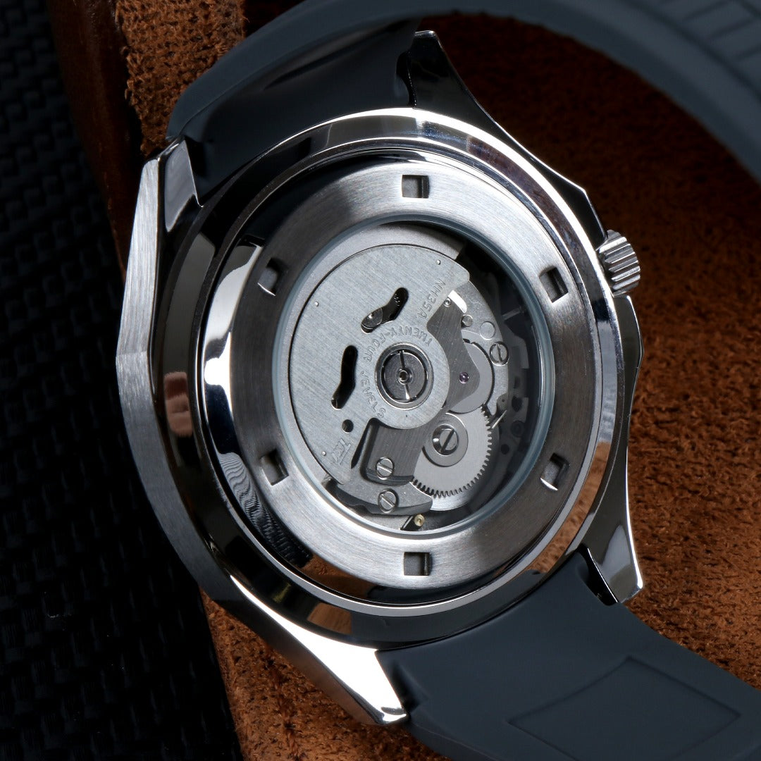 Seiko Mod Aquanaut Negro Automático – Cristal de Zafiro