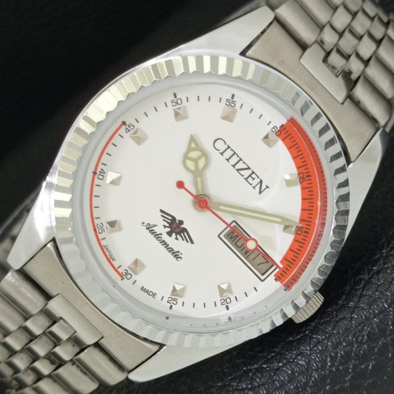 Reloj de Pulsera Citizen 8200 - Esfera Blanca (⭐4,7)