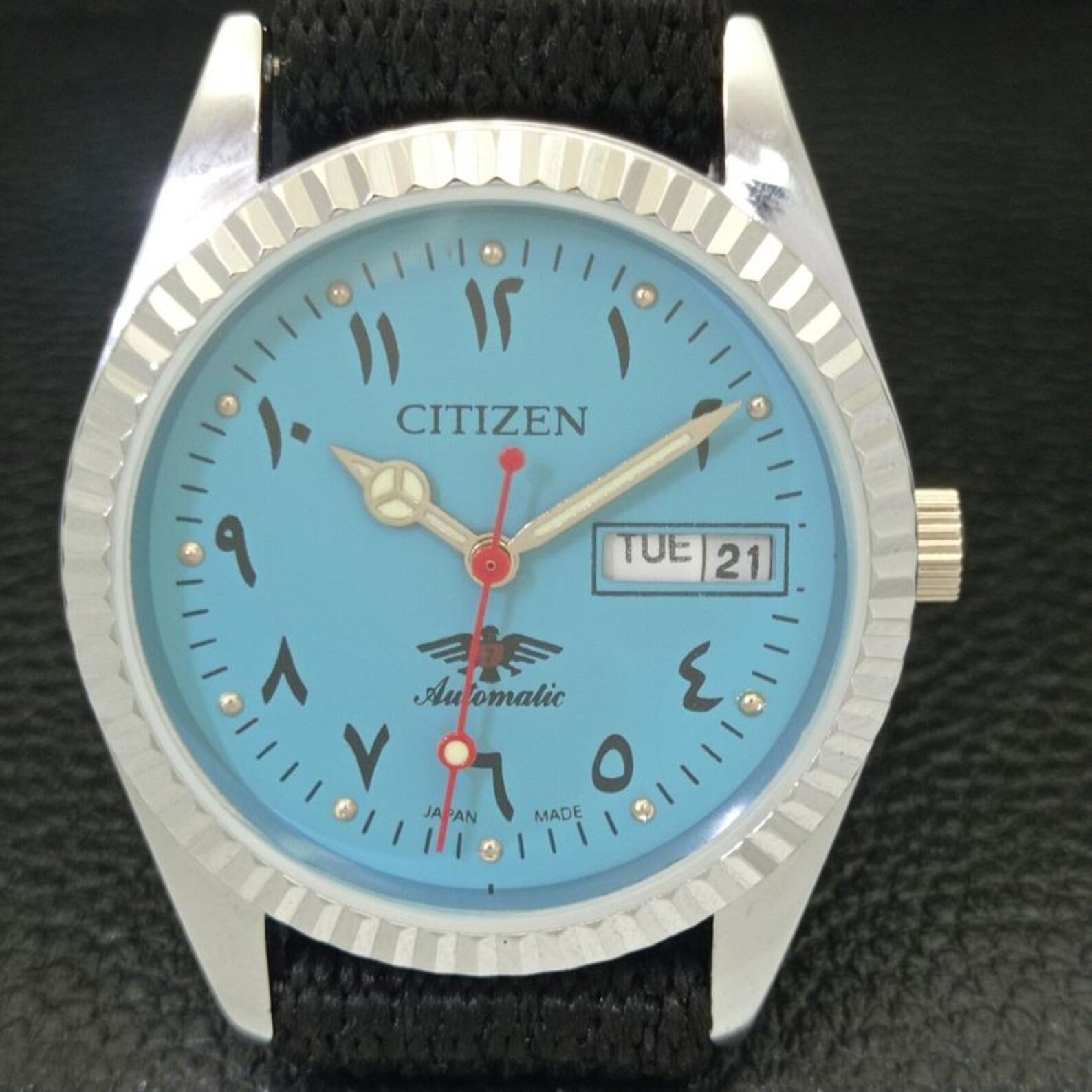 Citizen Automático 8200 - Esfera Azul Turquesa (⭐4,7)