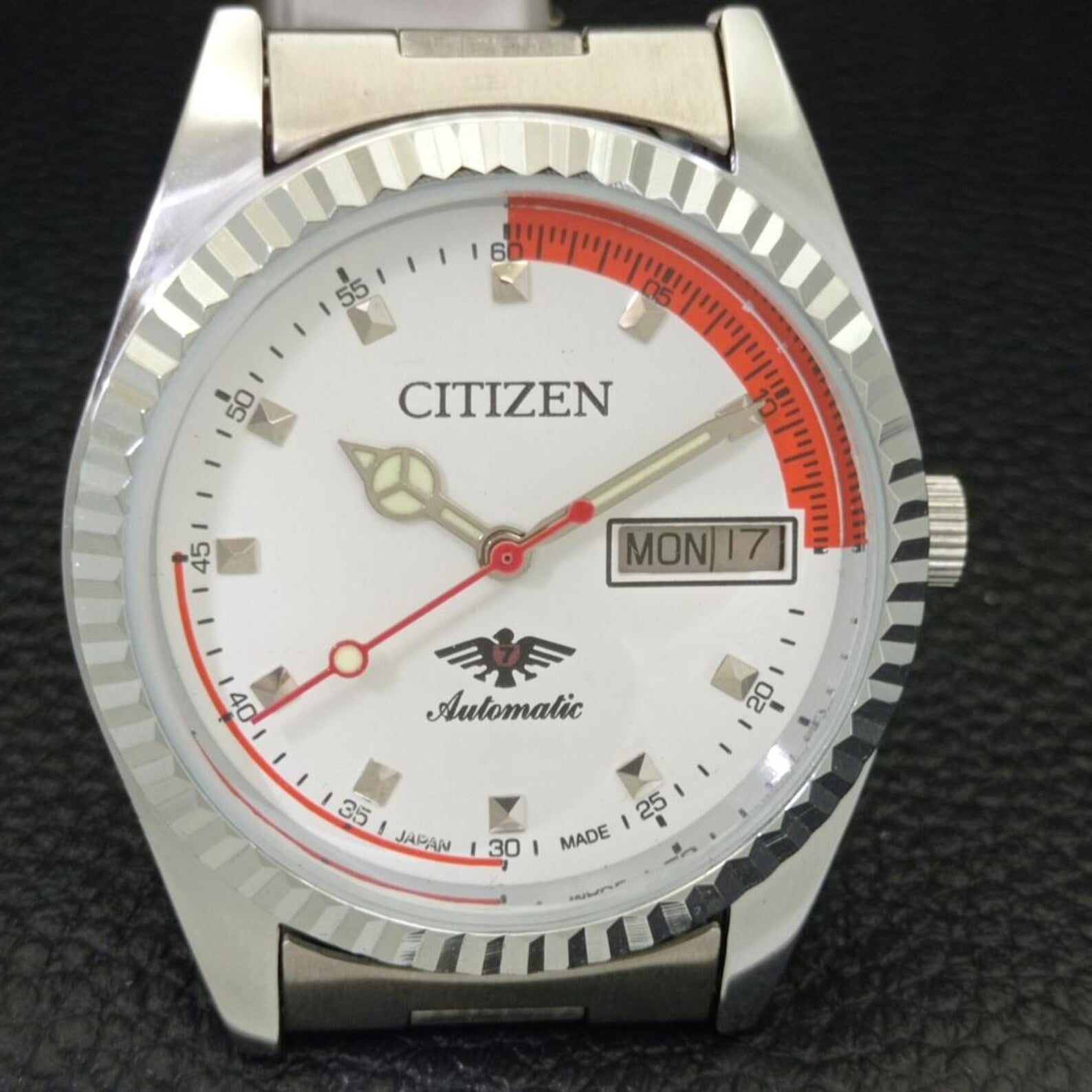 Reloj de Pulsera Citizen 8200 - Esfera Blanca (⭐4,7)