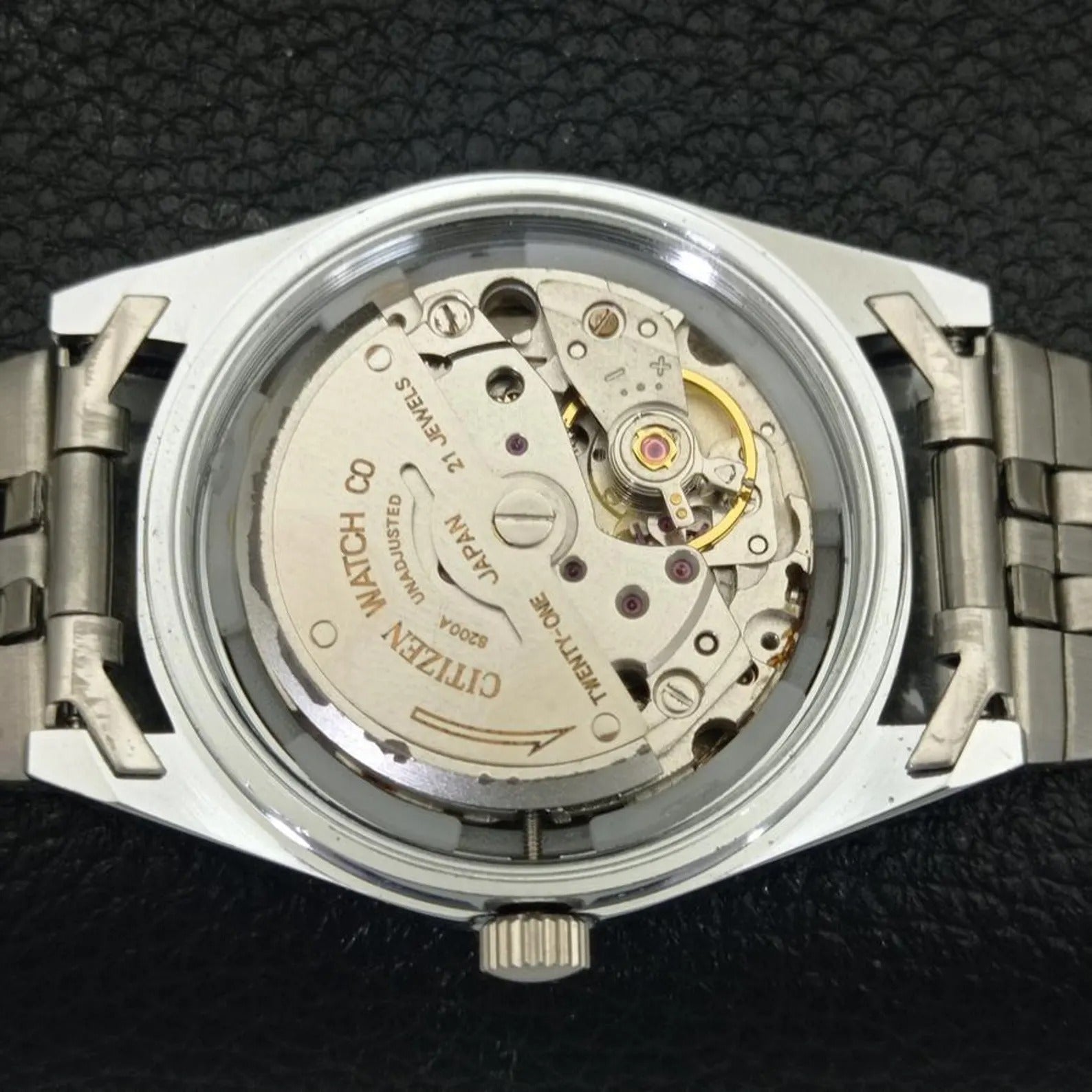 Reloj de Pulsera Citizen 8200 - Esfera roja (⭐4,8)