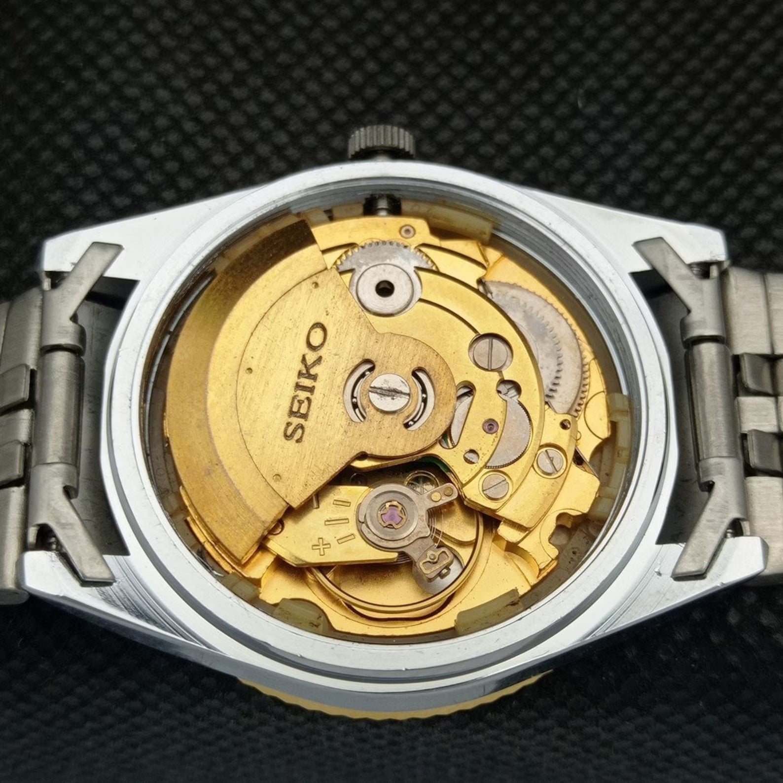 Reloj Vintage Seiko 5 Automático – Esfera Crema (⭐4,9)