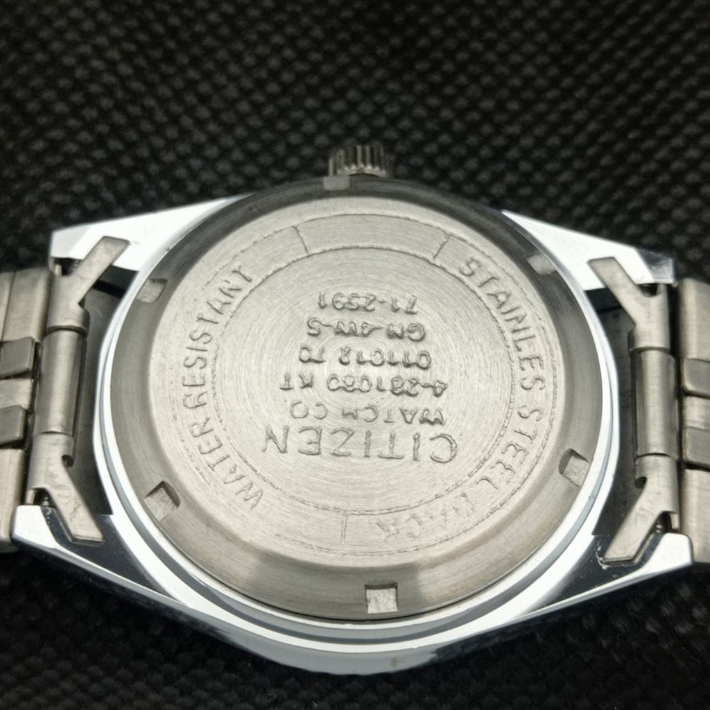 Reloj de Pulsera Citizen 8200 - Esfera Verde Árabe (⭐4,8)