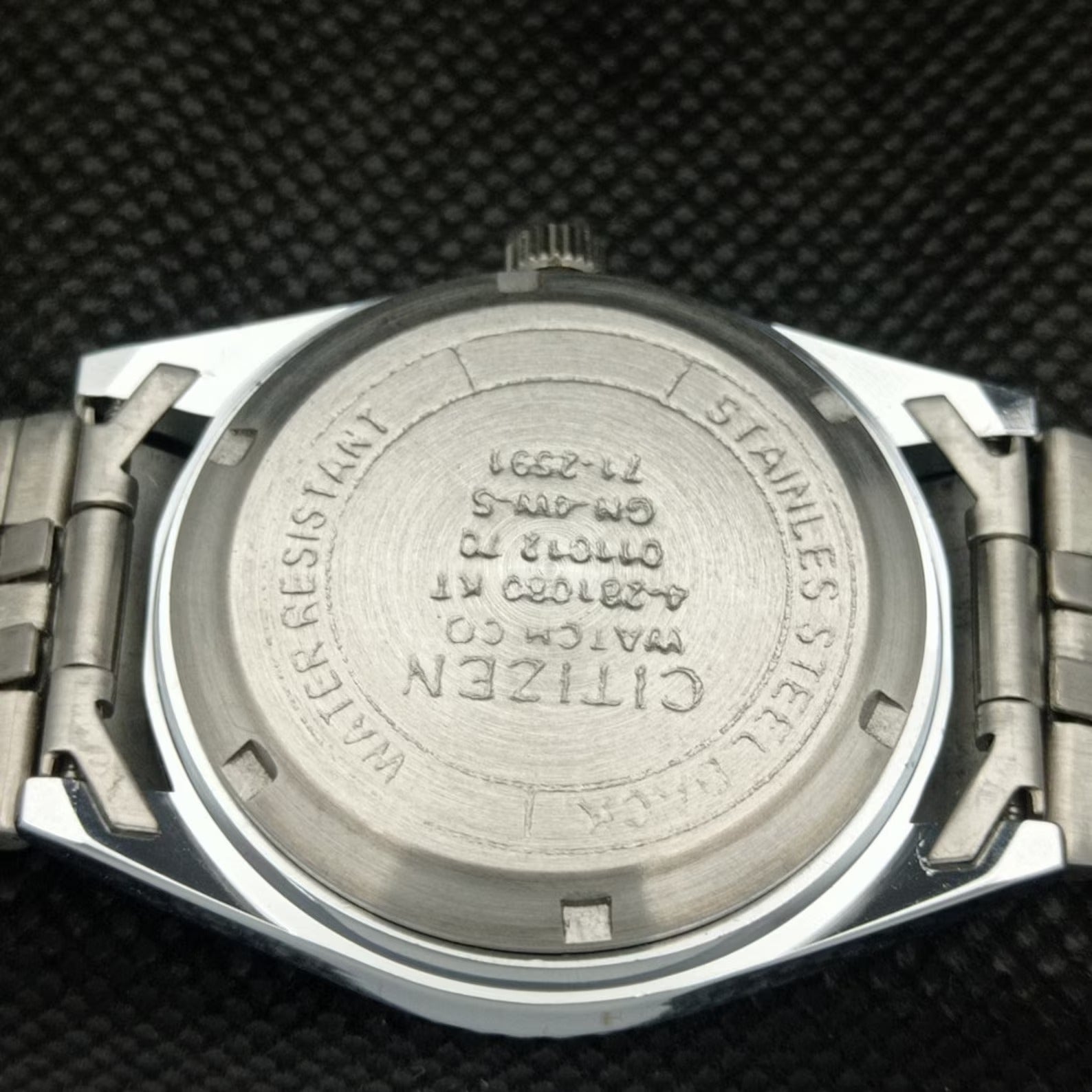 Reloj de Pulsera Citizen 8200 - Esfera Verde Árabe (⭐4,8)