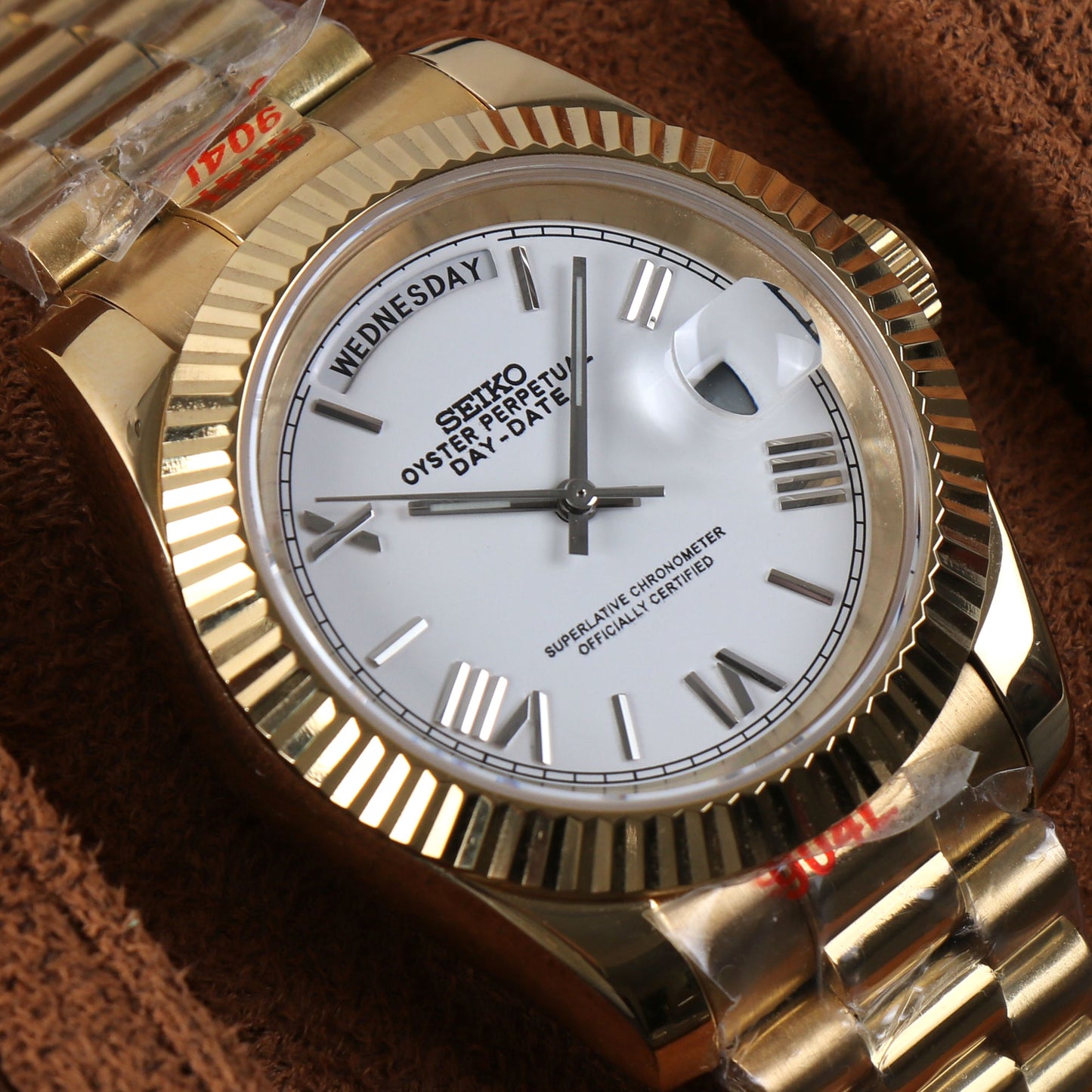 Classic Automático – Gold White Day-Date