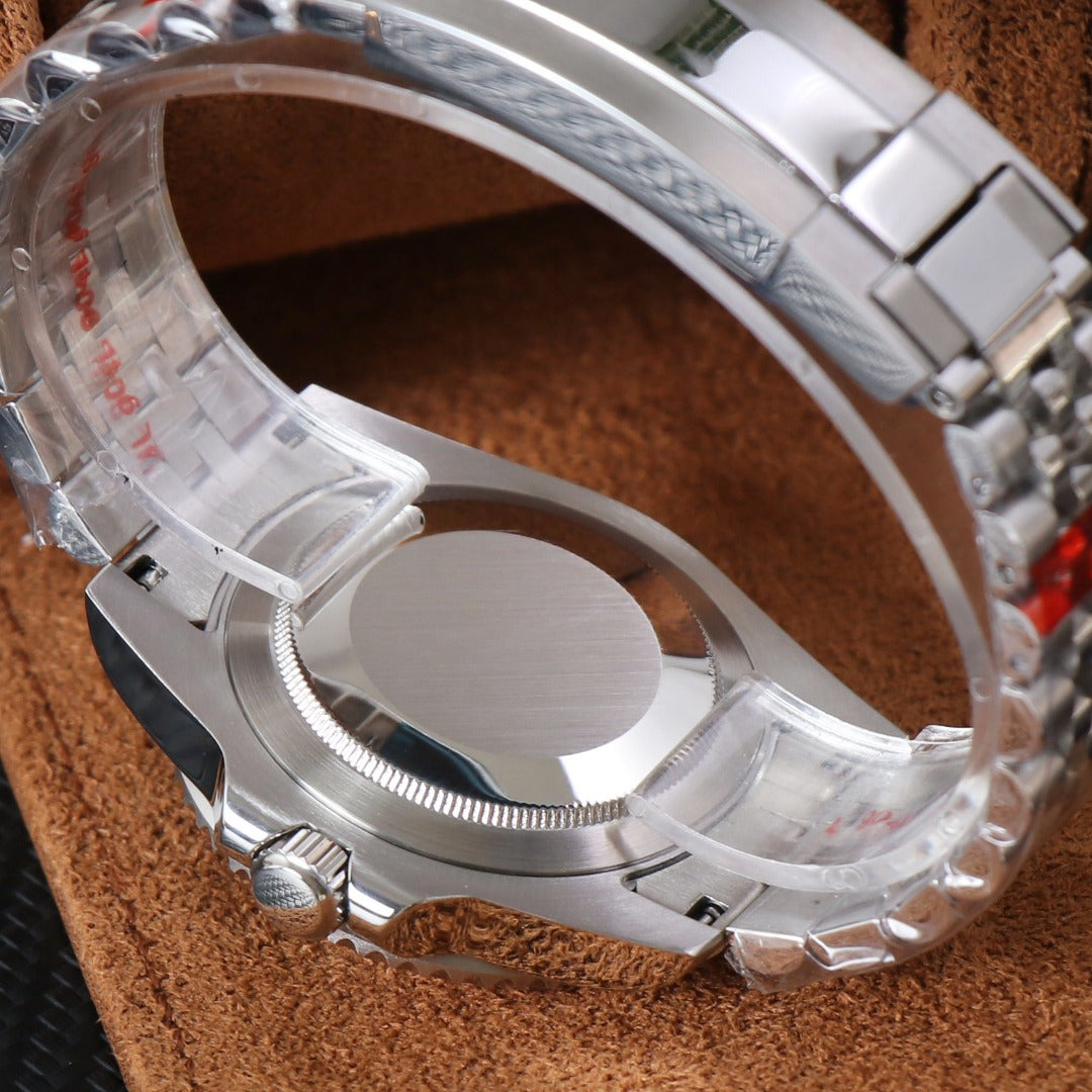 Diver Classic Automático – Black Purple Steel NH35