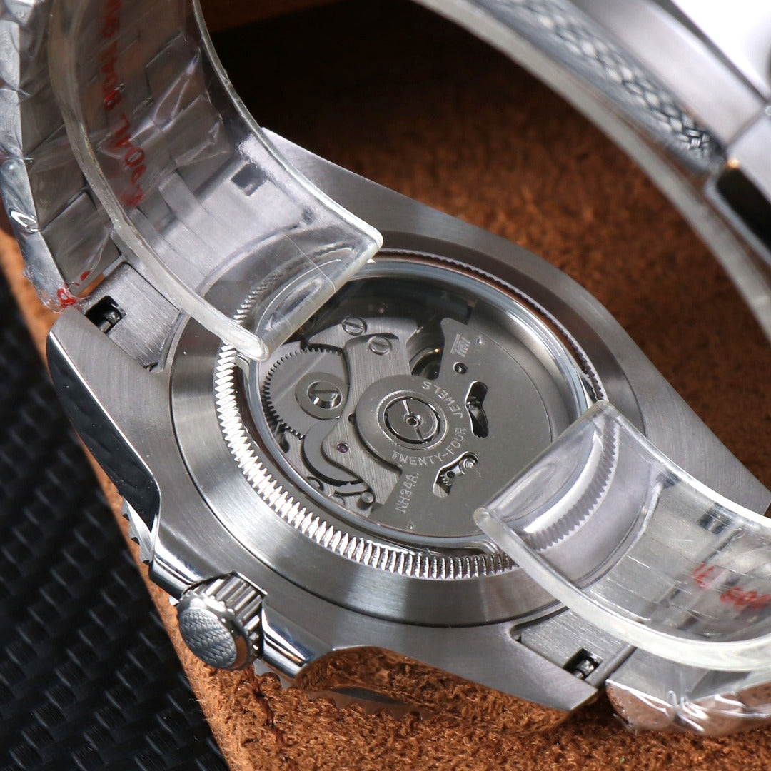 Bruce Wayne GMT Automatic NH34 – Jubilee Steel Premium