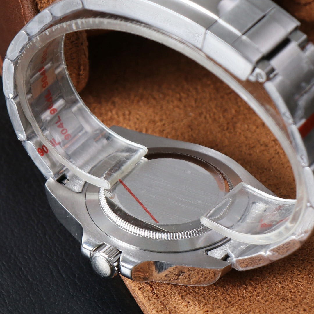 Daily GMT Automático – Grey Steel NH34