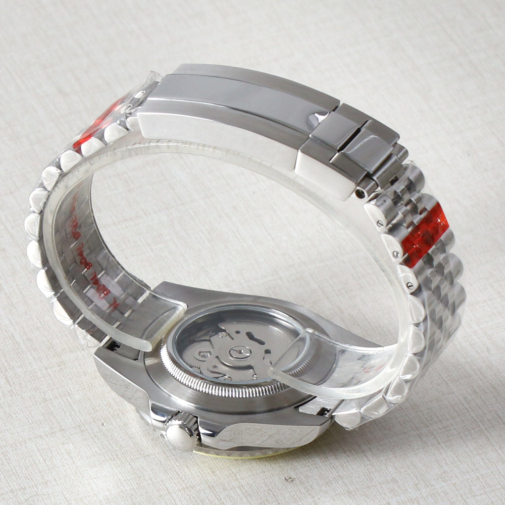 White Black-Gold GMT Automático – Classic Traveler NH34