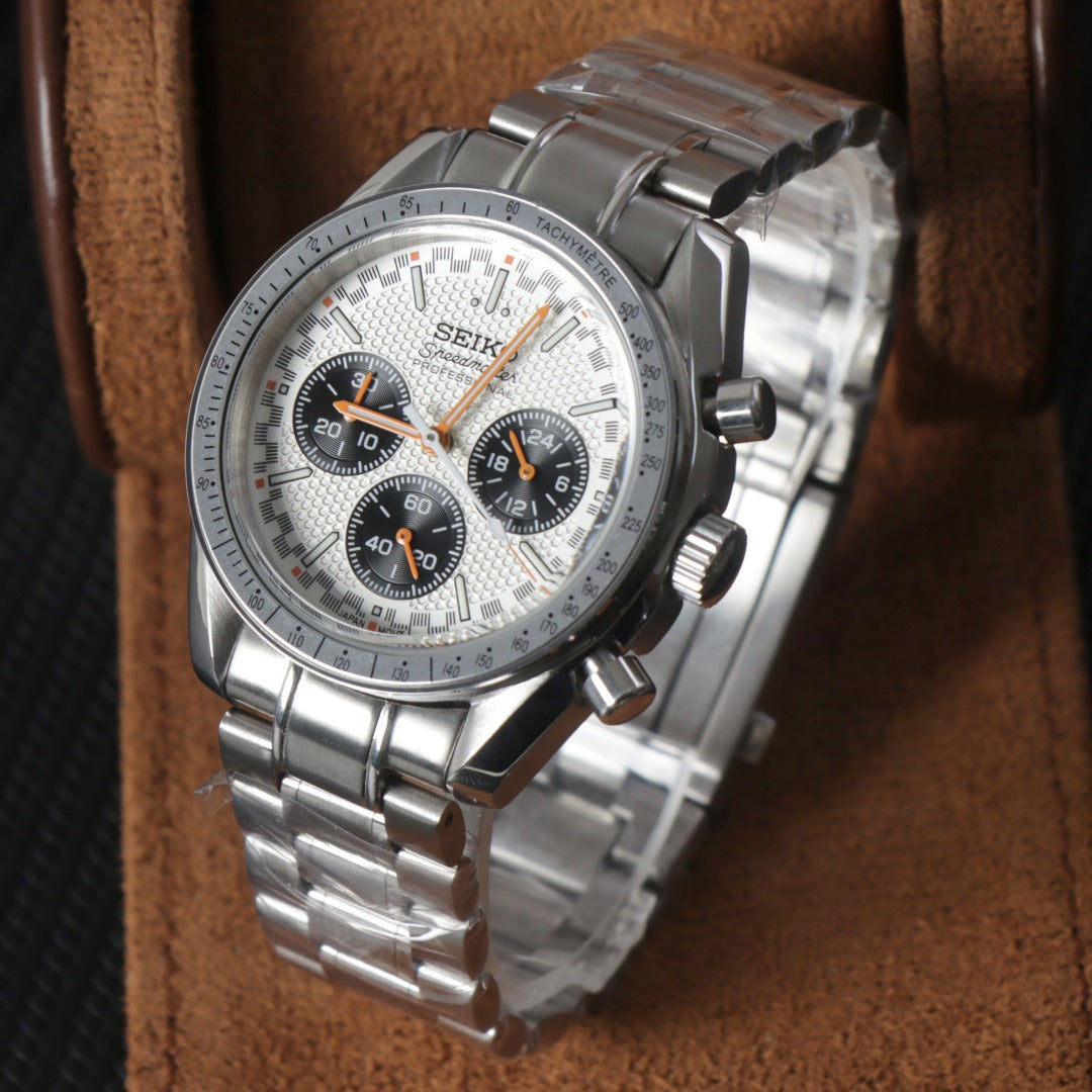 Classic Chrono Blanco Orange – Racing Heritage VK63